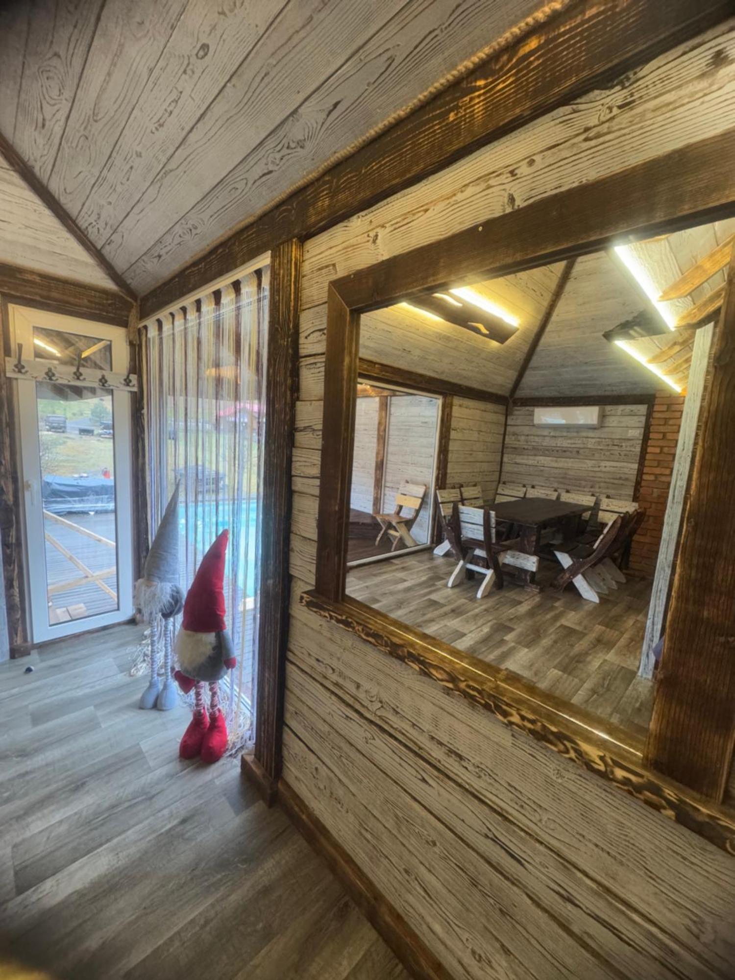 Кольорові Подорожі 2 Apartment Slavske Bagian luar foto