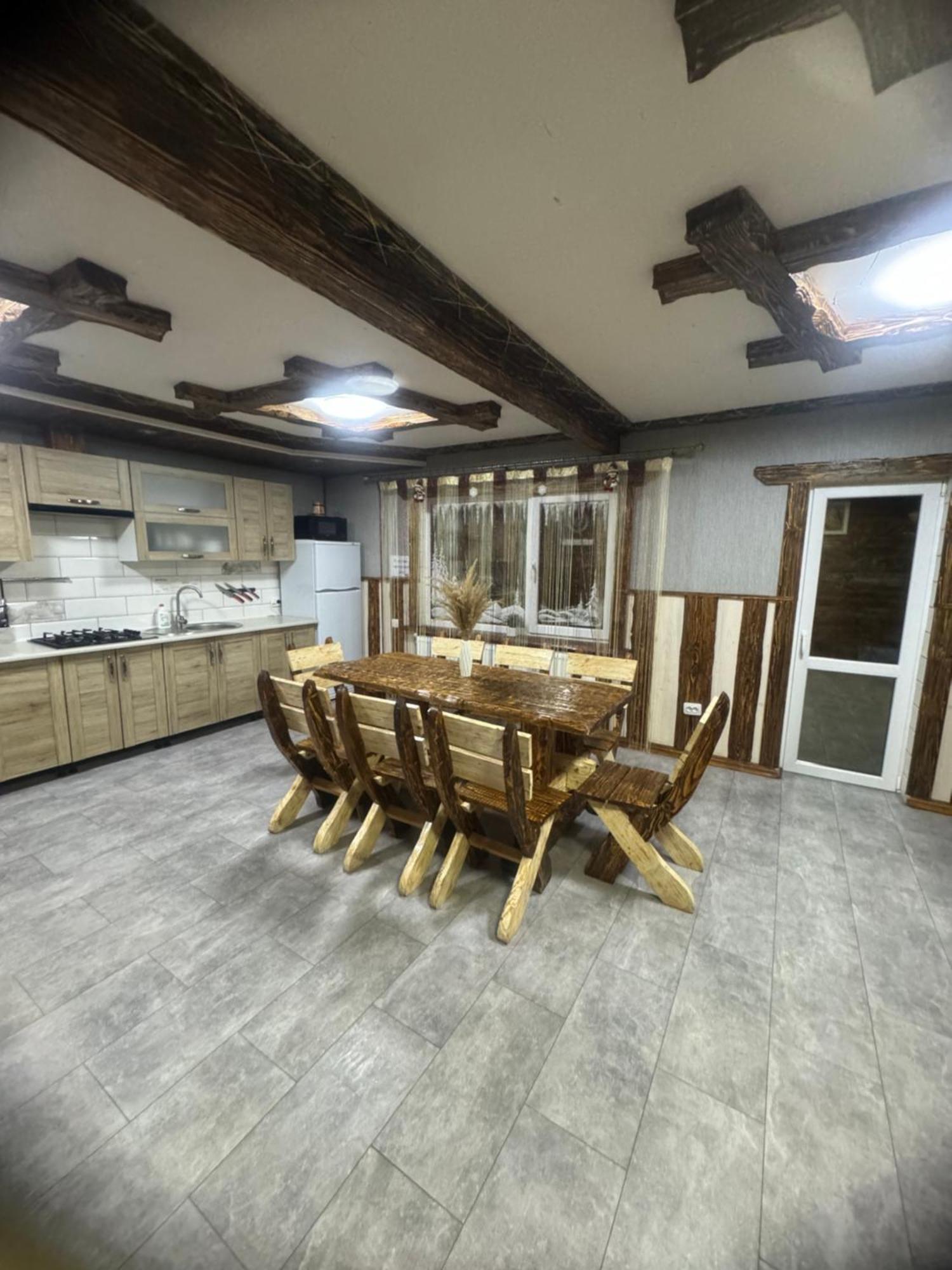 Кольорові Подорожі 2 Apartment Slavske Bagian luar foto