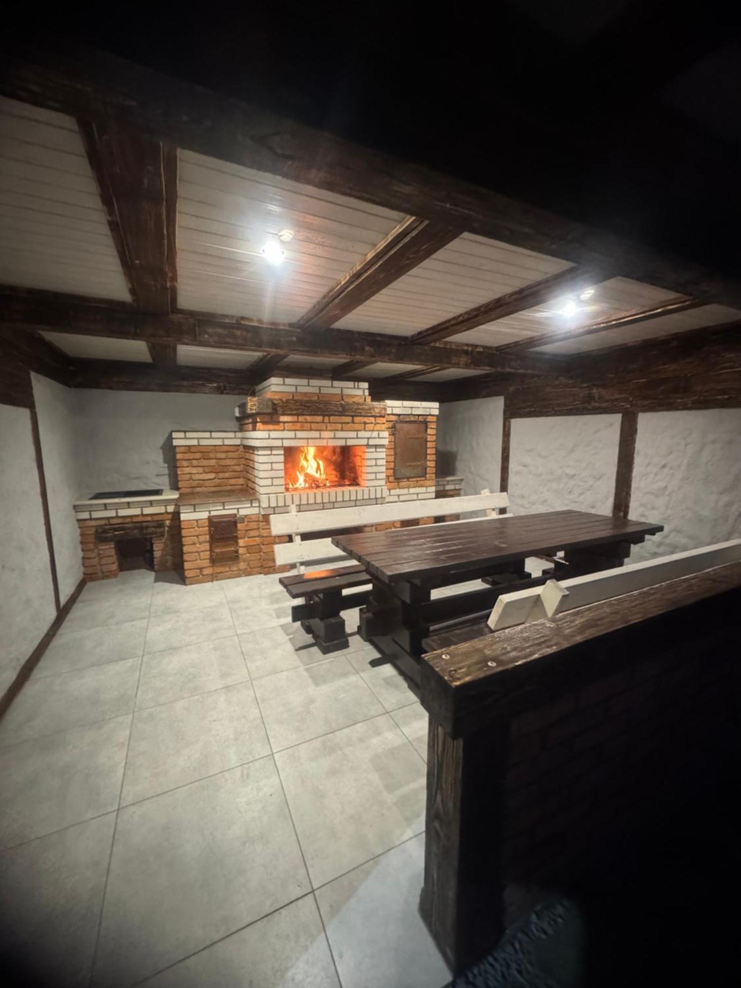 Кольорові Подорожі 2 Apartment Slavske Bagian luar foto