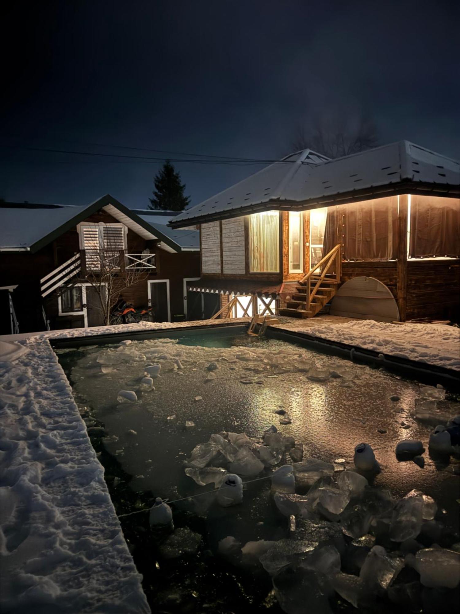 Кольорові Подорожі 2 Apartment Slavske Bagian luar foto